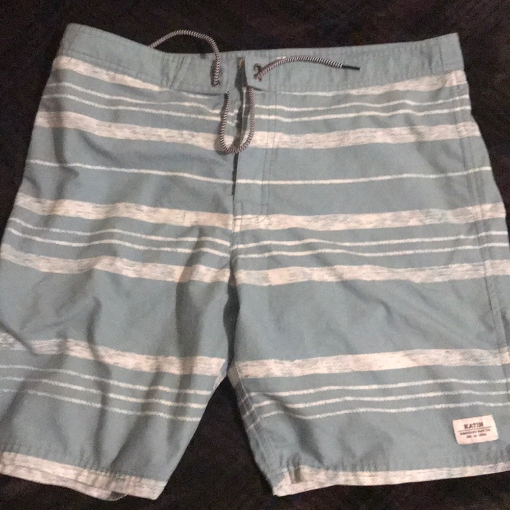 Karin board shorts size 33